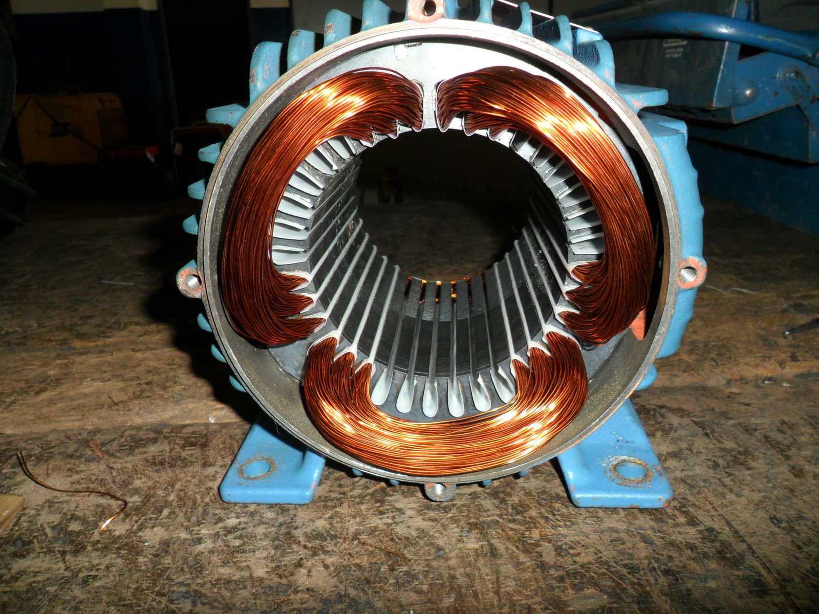Detalhe motor rebobinado